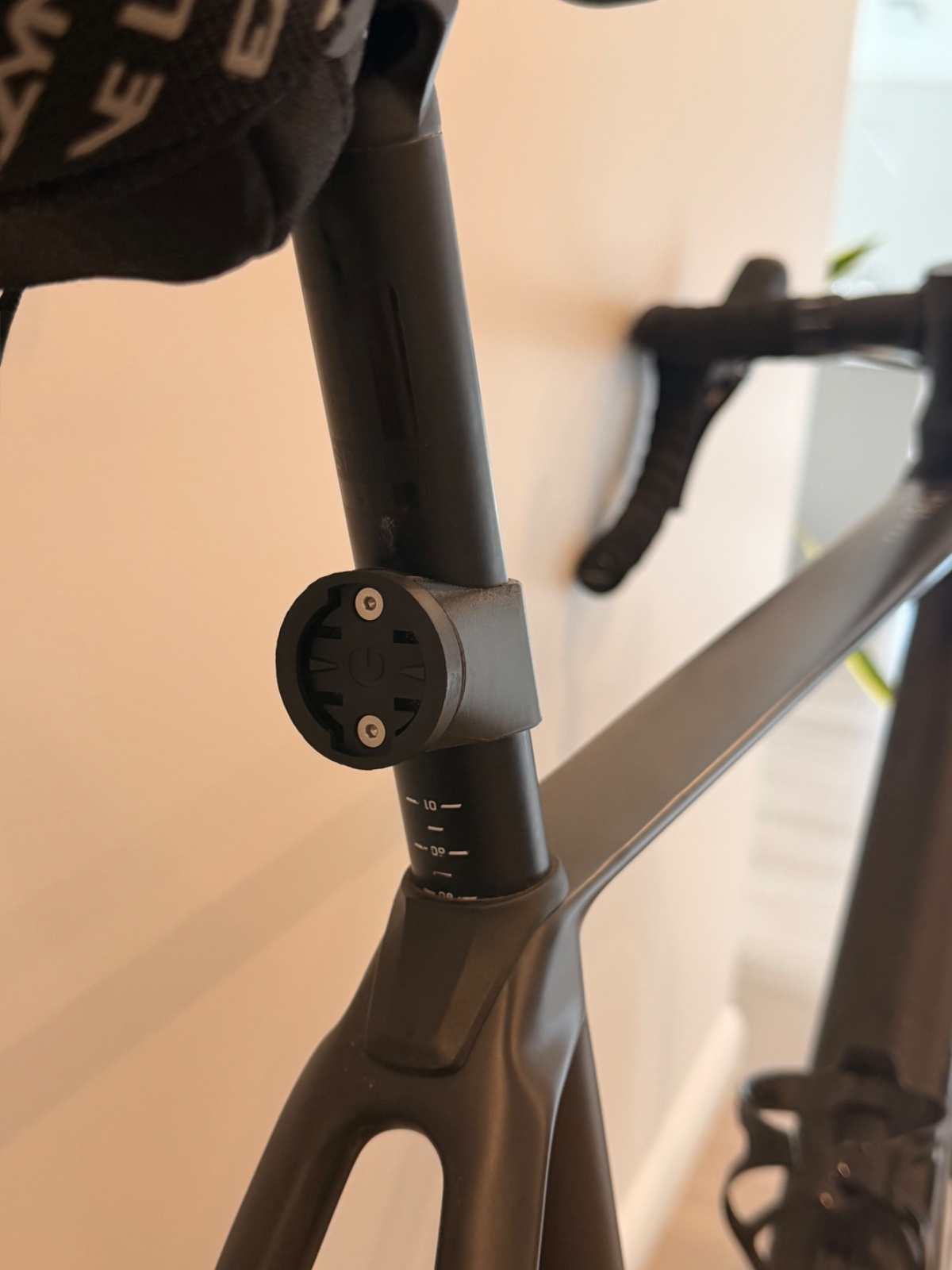 Stratta rear light mount fitted to a bike