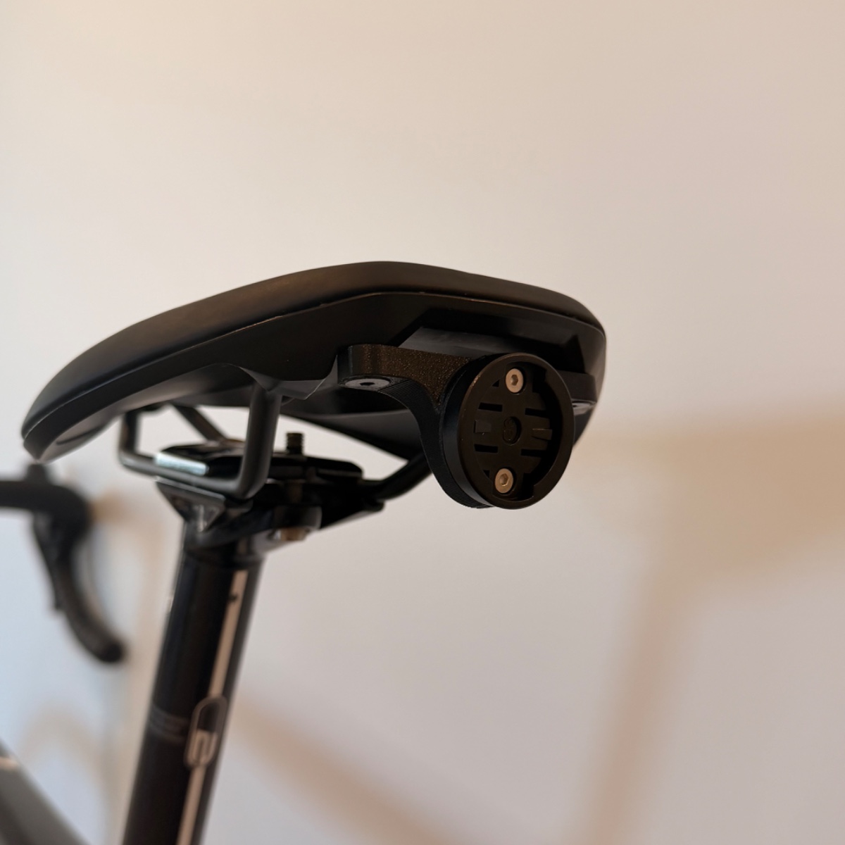 Stratta mount for SWAT